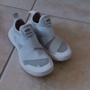 Vans running shoes | no laces needed !